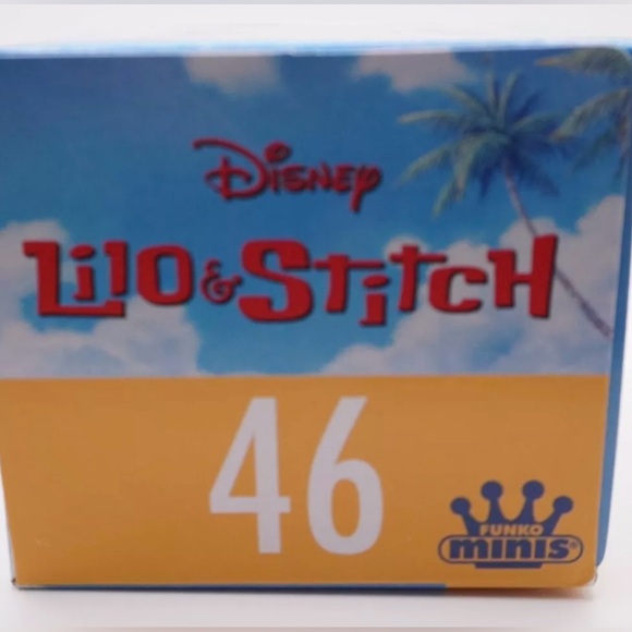 Funko Mini - Disney - Lilo & Stitch - Lilo with Camera - #46 - NEW IN BOX - Picture 5 of 6